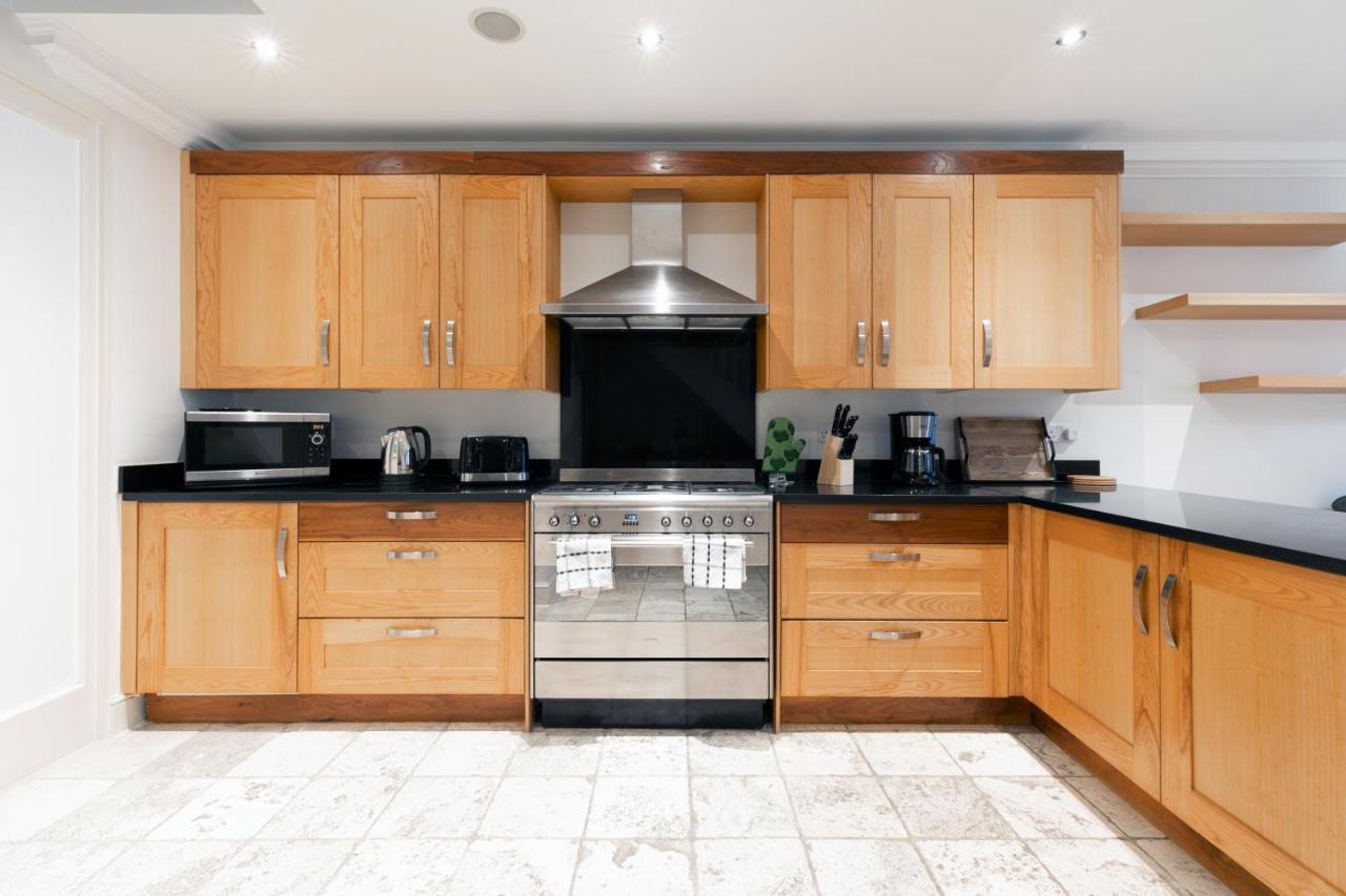 Beautiful 4 Bedroom House Near Paddington Station Londra Esterno foto