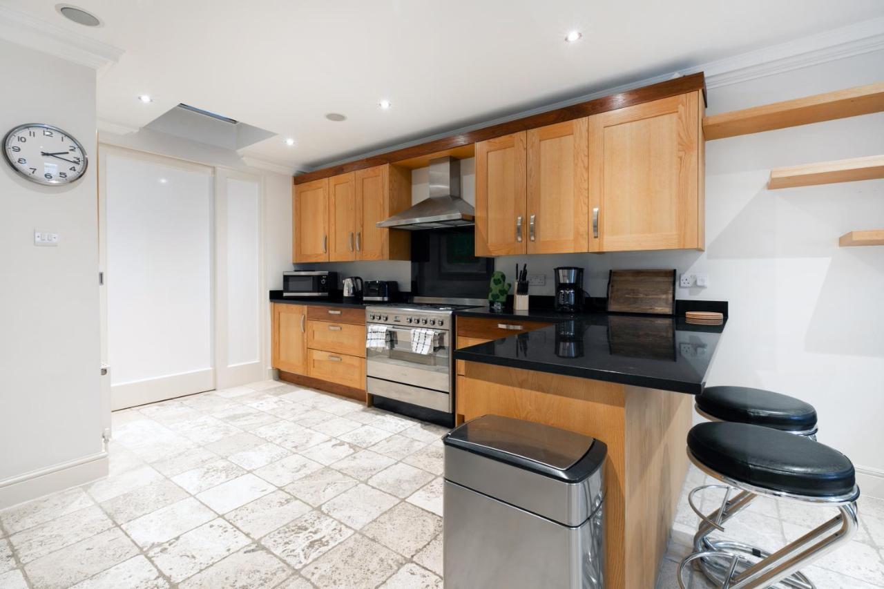 Beautiful 4 Bedroom House Near Paddington Station Londra Esterno foto