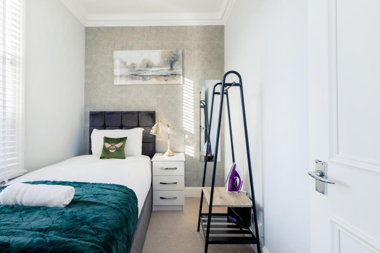 Beautiful 4 Bedroom House Near Paddington Station Londra Esterno foto